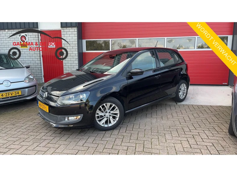 Volkswagen Polo (2016) — foto 1