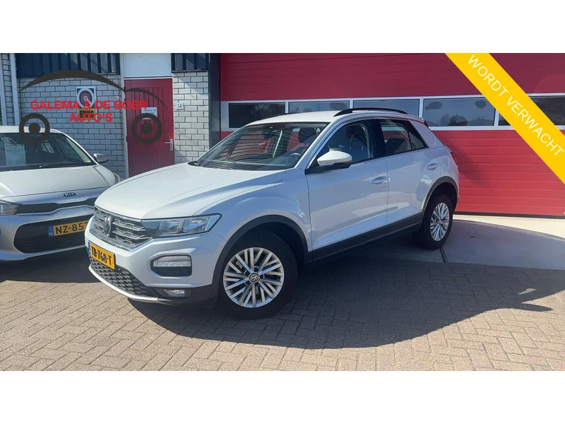 Volkswagen T-Roc (2018) — foto 1