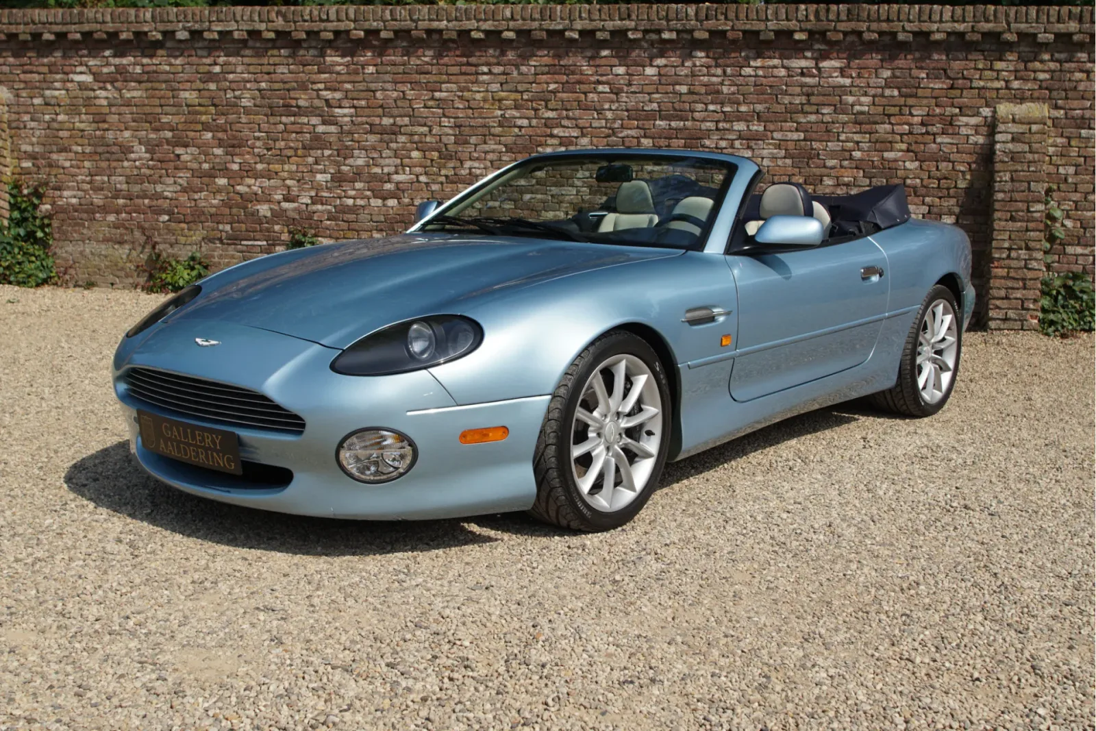 Aston Martin DB7 (2000) — foto 1
