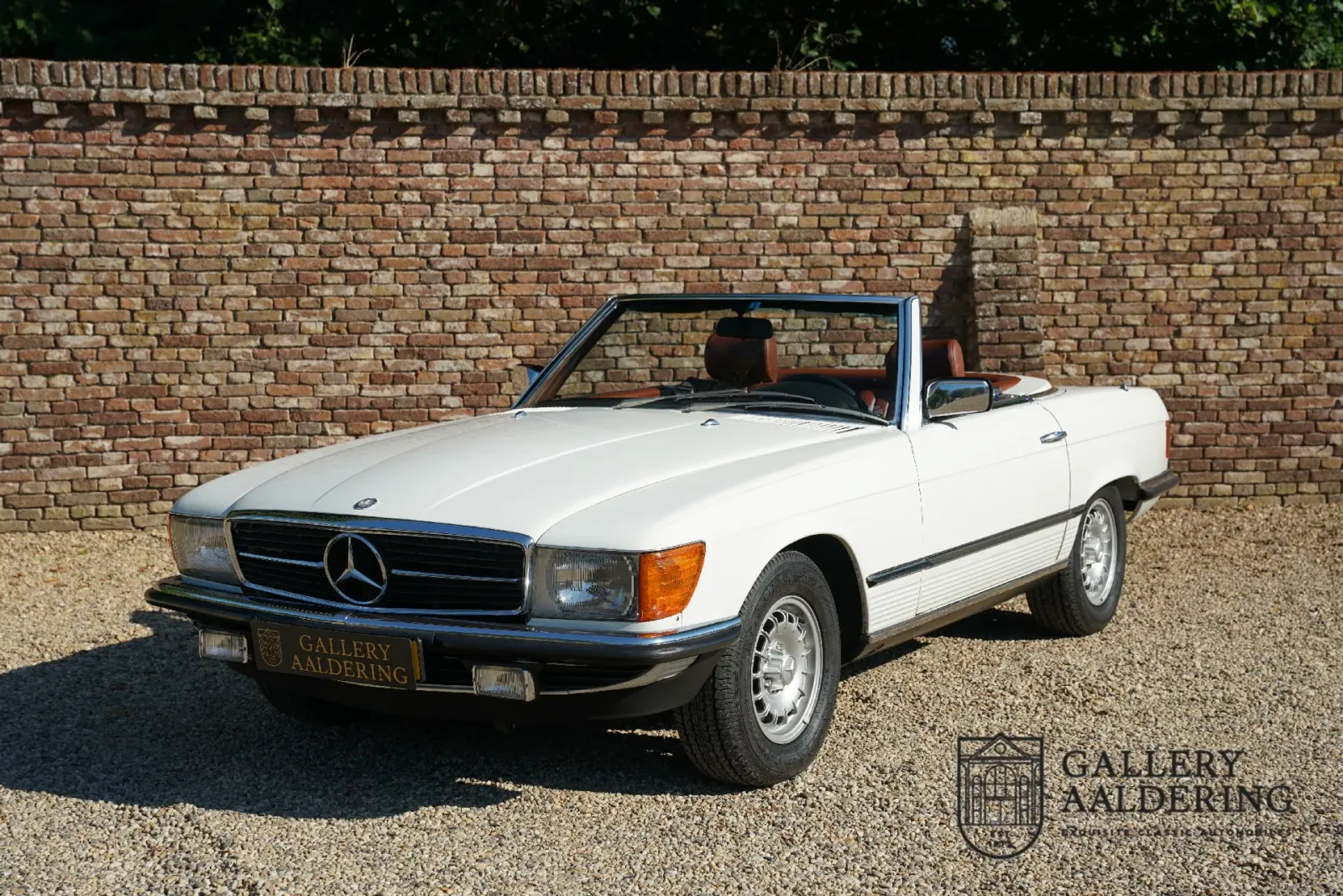 Mercedes-Benz SL-Klasse (1982) — foto 1