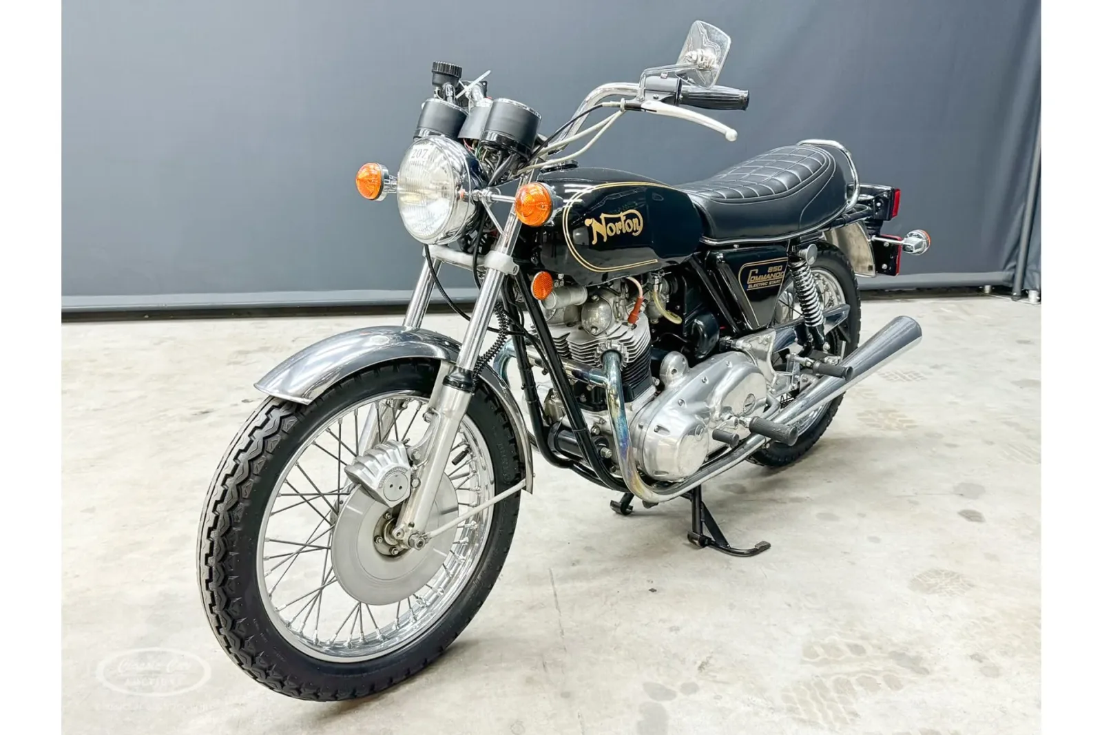 Norton Commando 850 (1975) — foto 1