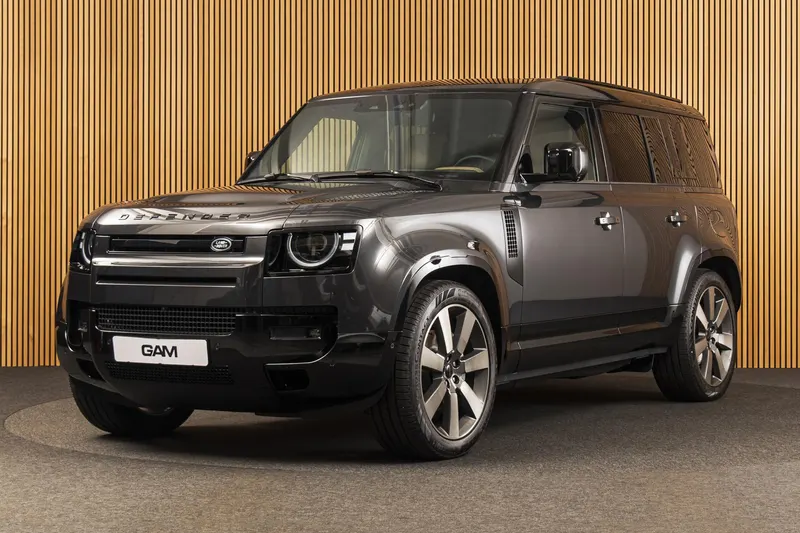 Land Rover Defender (2026)