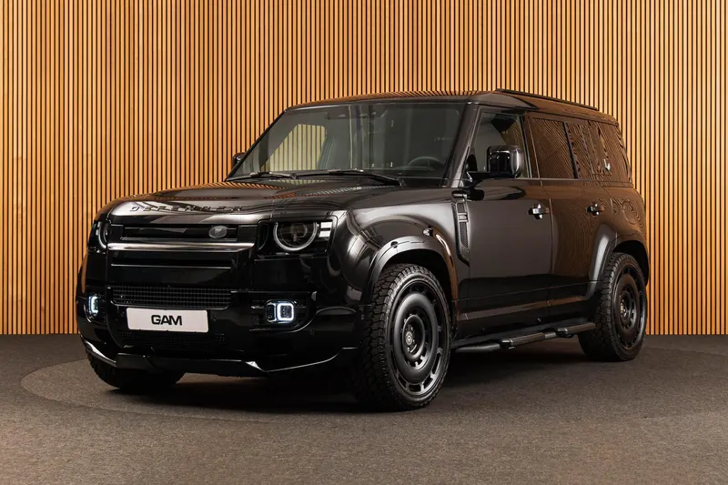 Land Rover Defender (2026)
