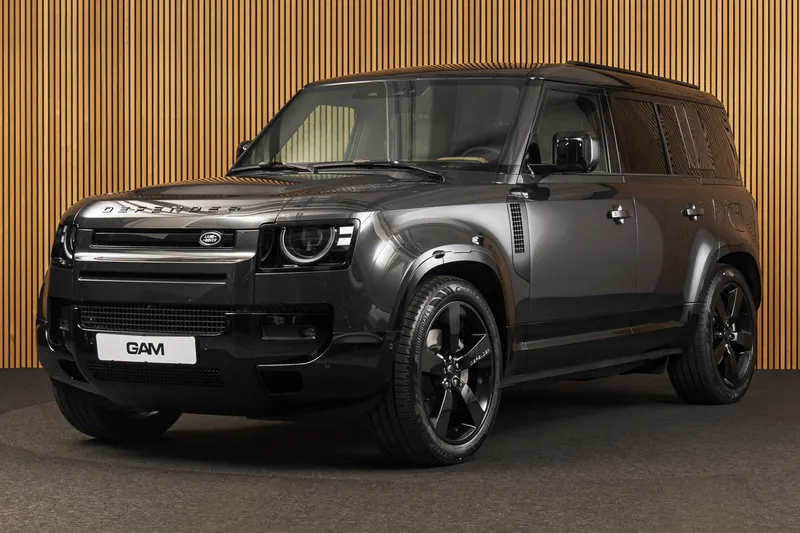 Land Rover Defender (2026)