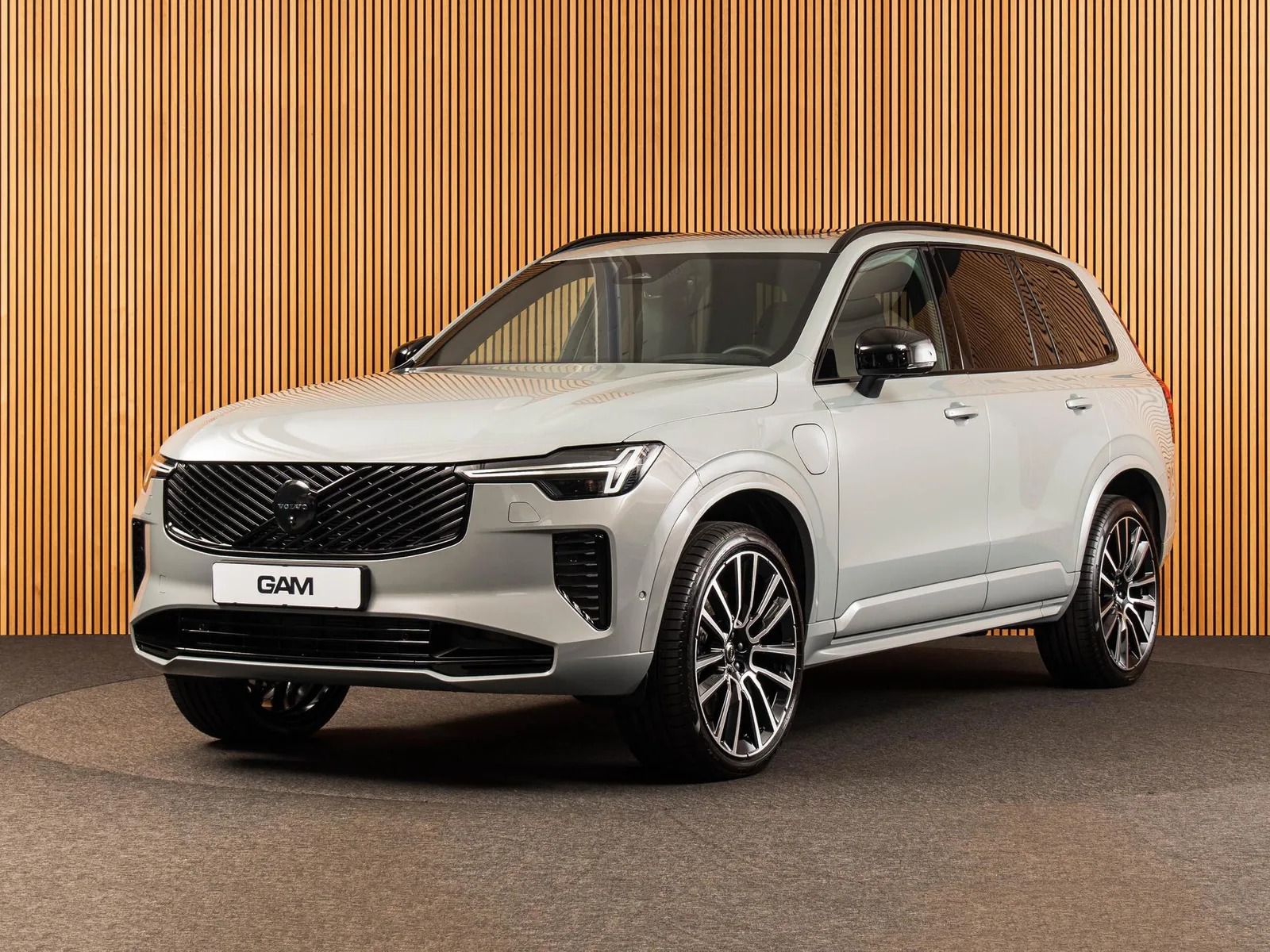 Volvo XC90 (2026) — foto 1