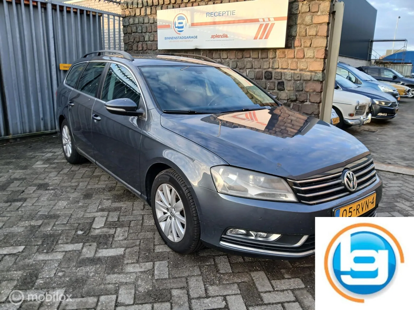 Volkswagen Passat (2011) — foto 1