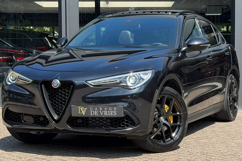 Alfa Romeo Stelvio (2019)