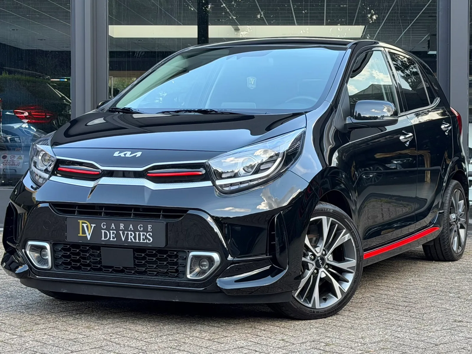 Kia Picanto (2024) — foto 1