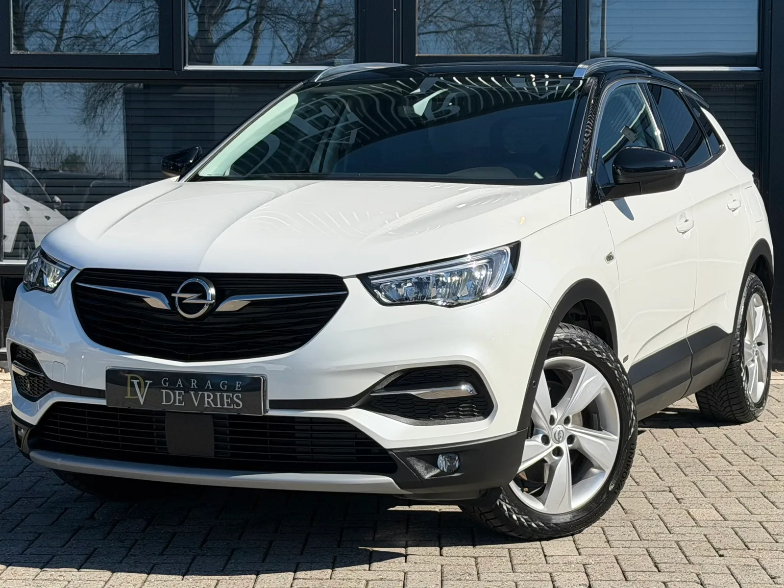 Opel Grandland X (2020) — foto 1