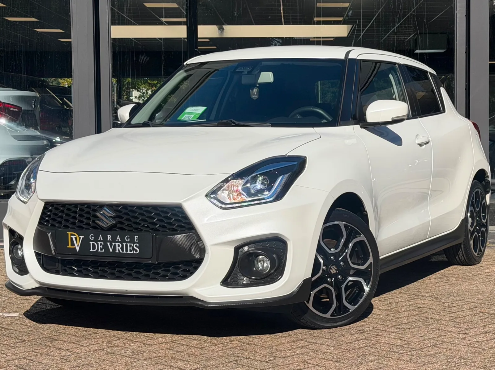 Suzuki Swift (2020) — foto 1