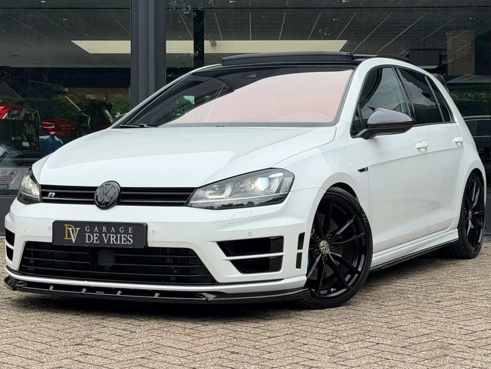 Volkswagen Golf (2016) — foto 1