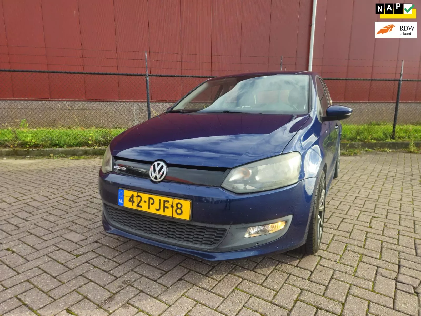 Volkswagen Polo (2011) — foto 1