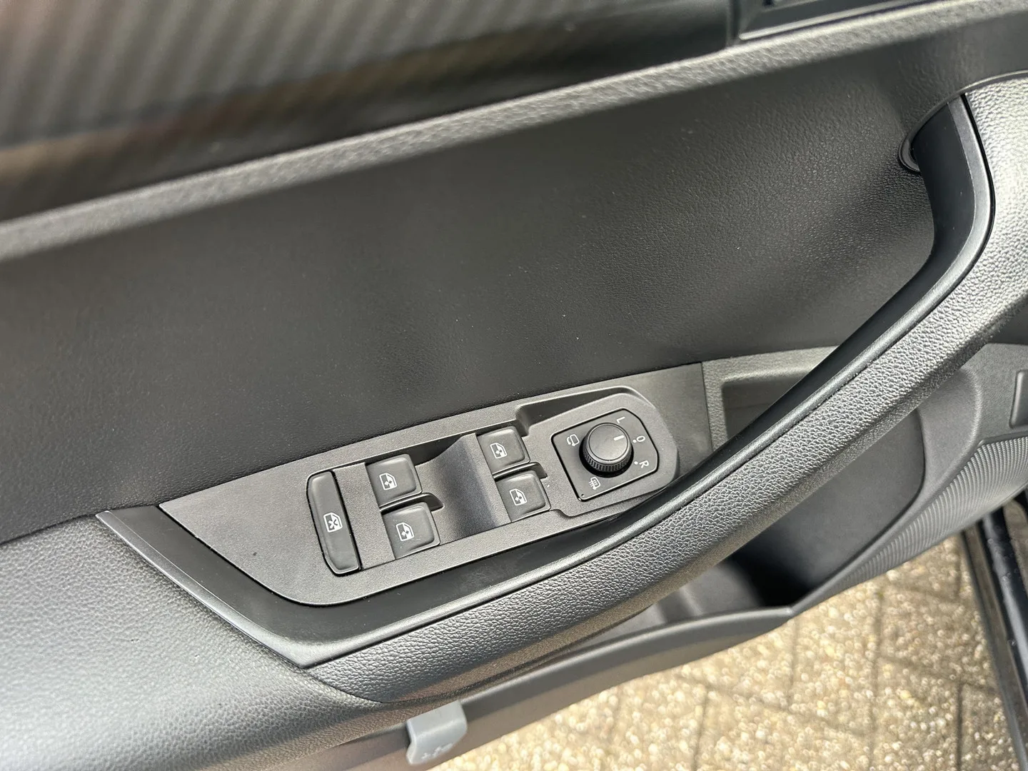 Škoda Karoq (2022) — foto 1