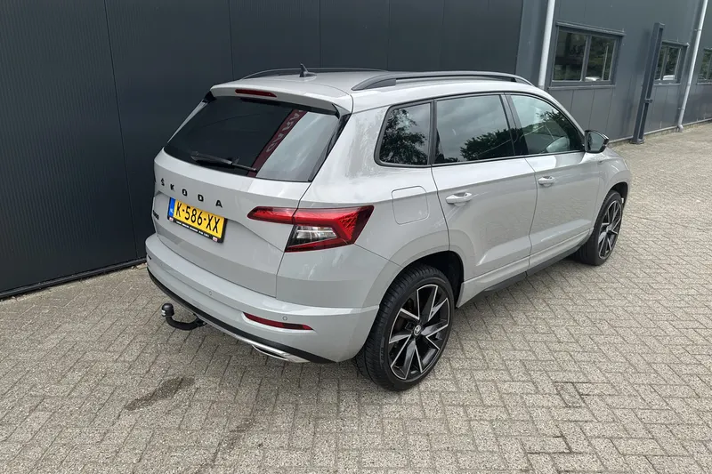 Škoda Karoq (2021)