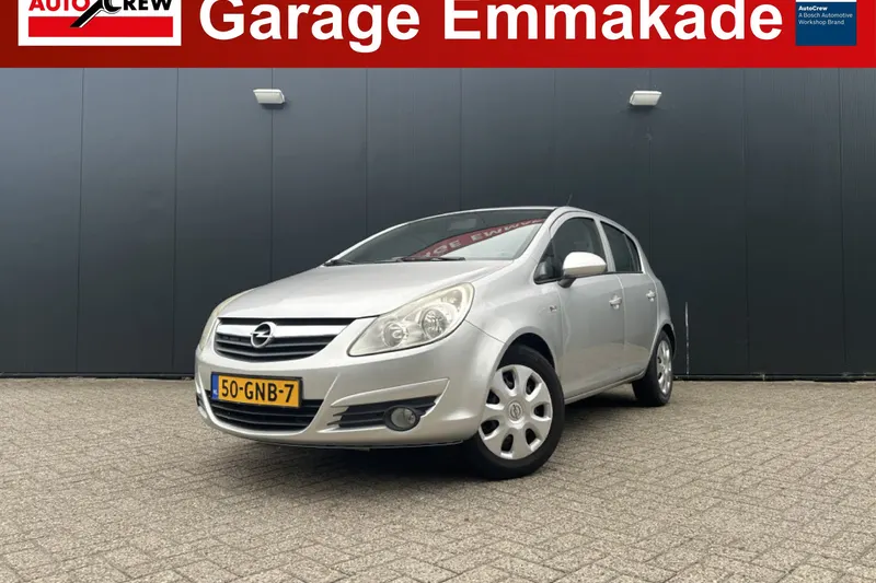 Opel Corsa (2008)