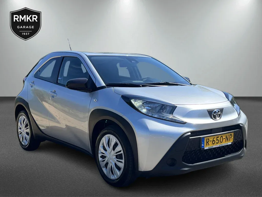 Toyota Aygo (2022) — foto 1