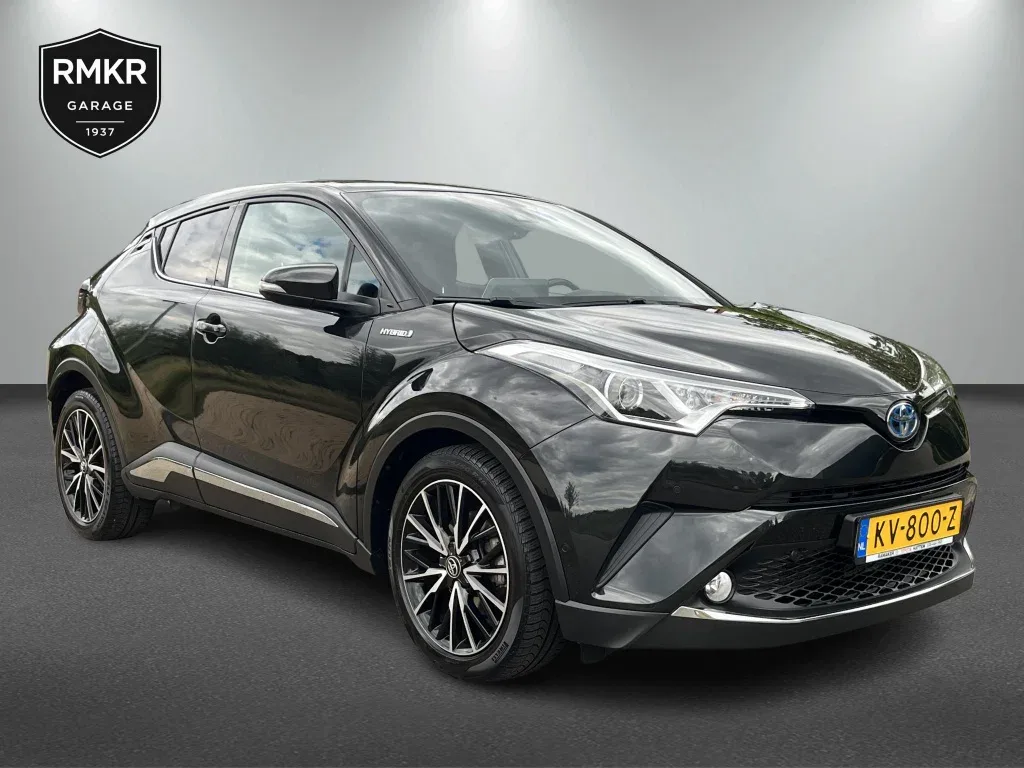 Toyota C-HR (2016) — foto 1