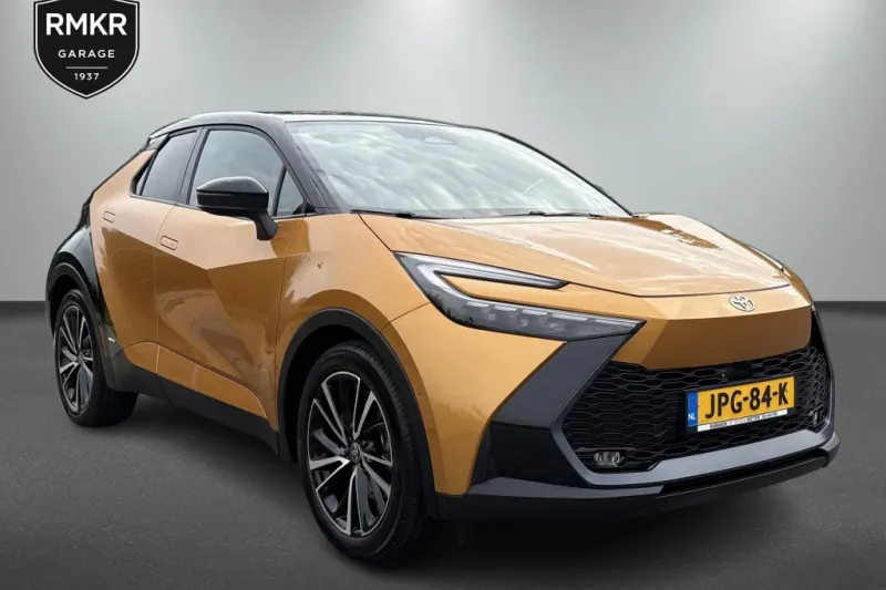Toyota C-HR (2024)