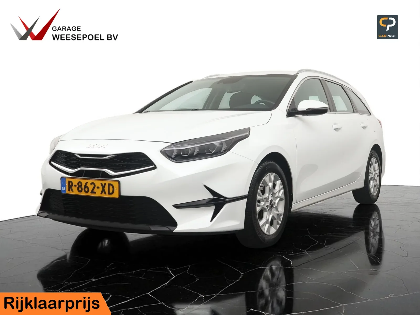Kia Ceed Sportswagon (2022) — foto 1