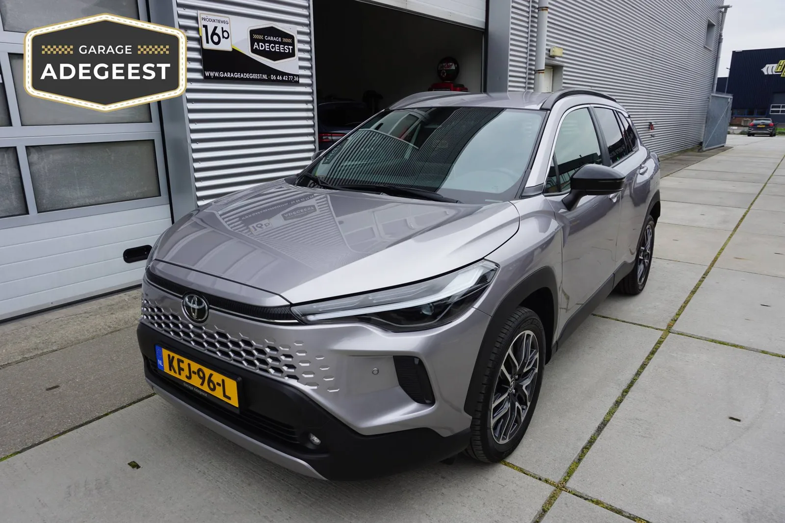 Toyota Corolla Cross (2025) — foto 1
