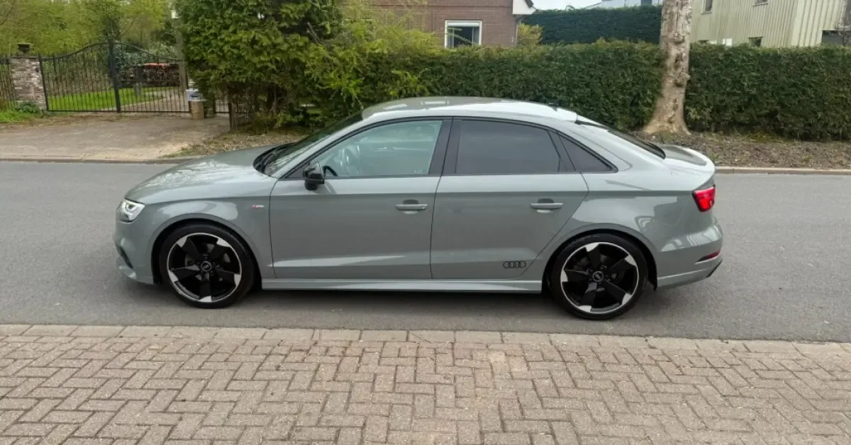 Audi A3 (2019) — foto 1