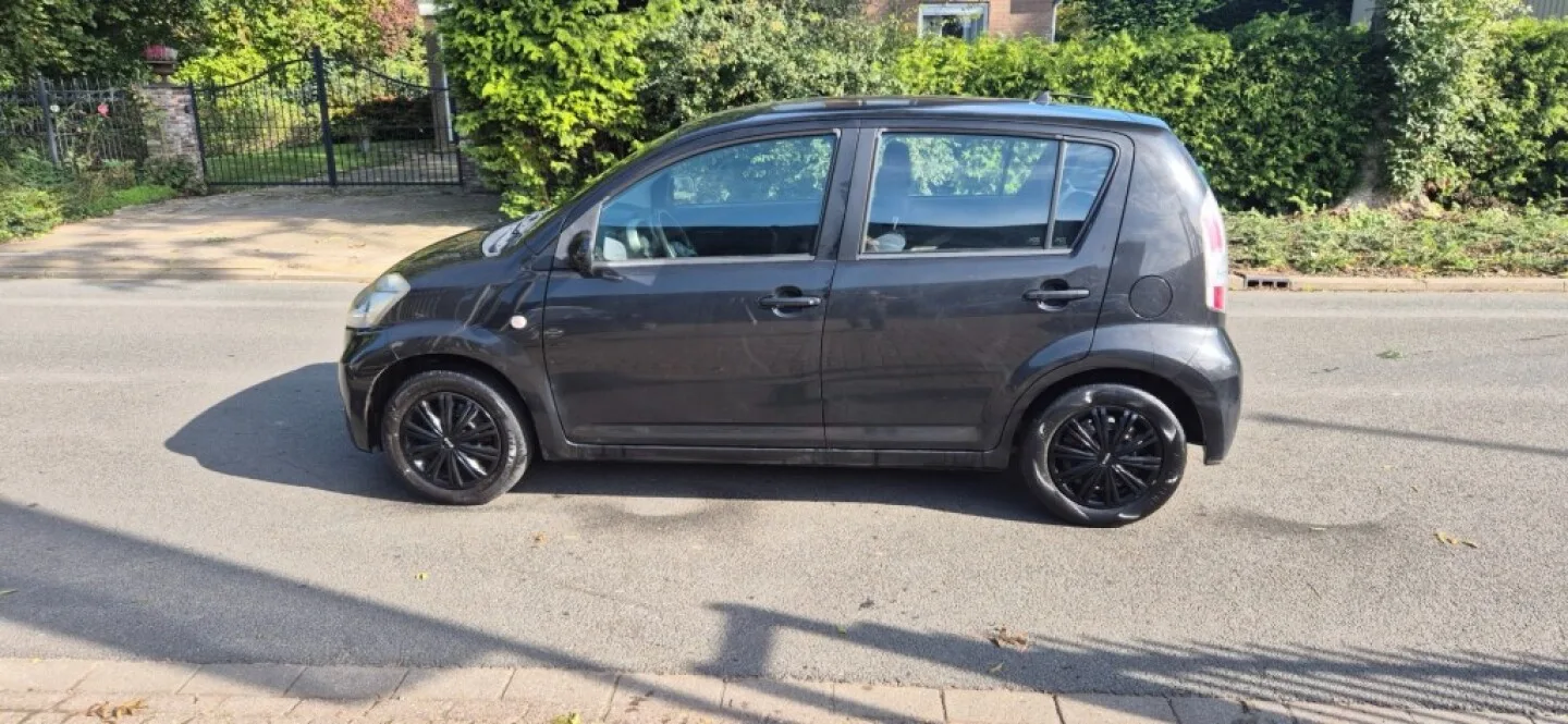 Daihatsu Sirion (2008) — foto 1