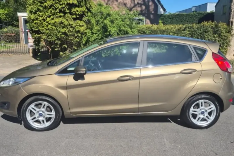 Ford Fiesta (2013)