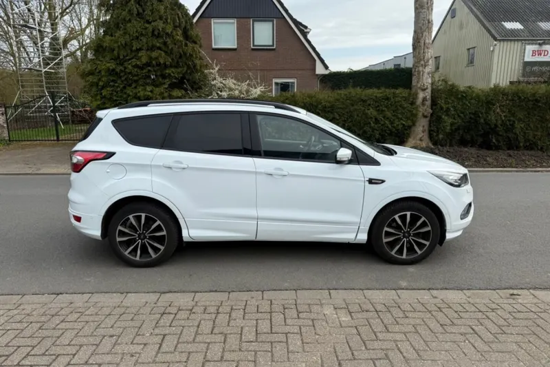 Ford Kuga (2018)