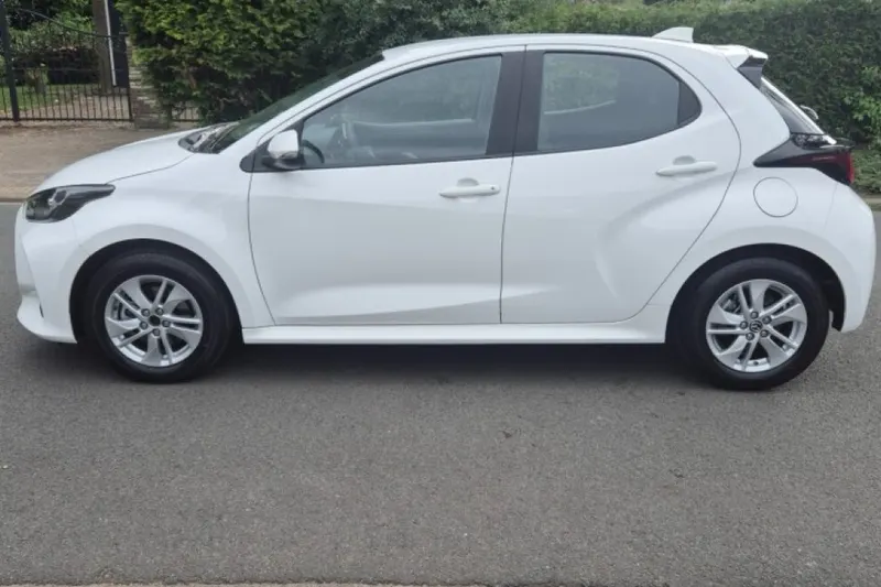 Mazda 2 (2024)