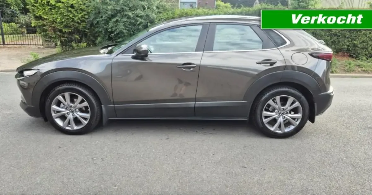 Mazda CX-30 (2020) — foto 1