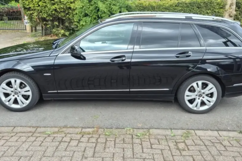 Mercedes-Benz 250 (2010)