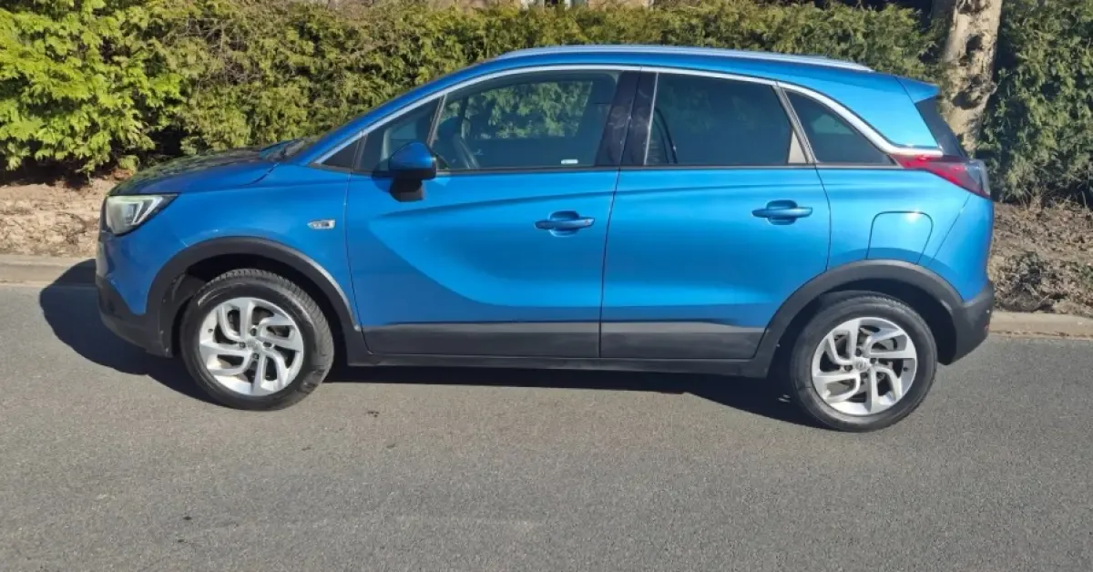 Opel Crossland (2018) — foto 1