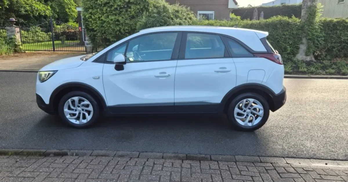 Opel Crossland (2019) — foto 1