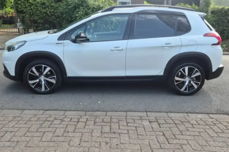 Peugeot 2008 (2017)