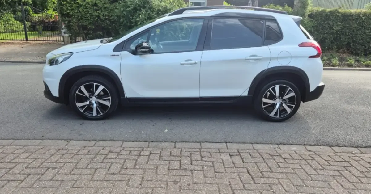 Peugeot 2008 (2017) — foto 1