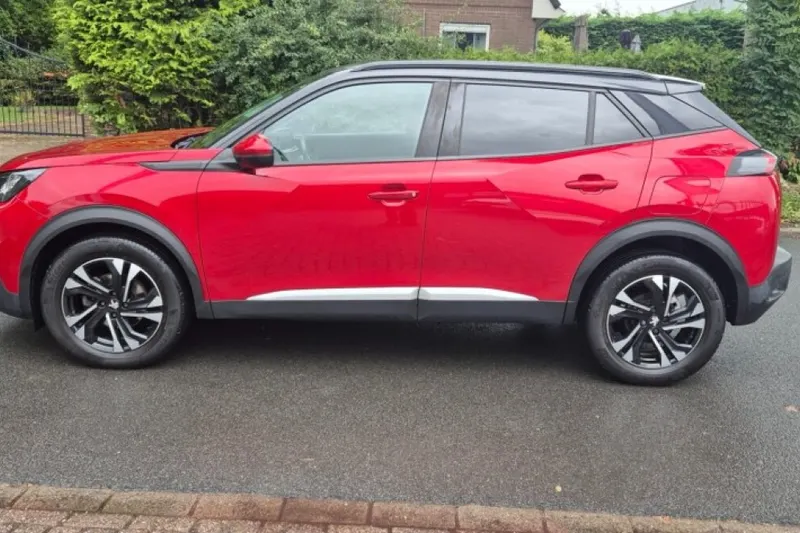 Peugeot 2008 (2021)