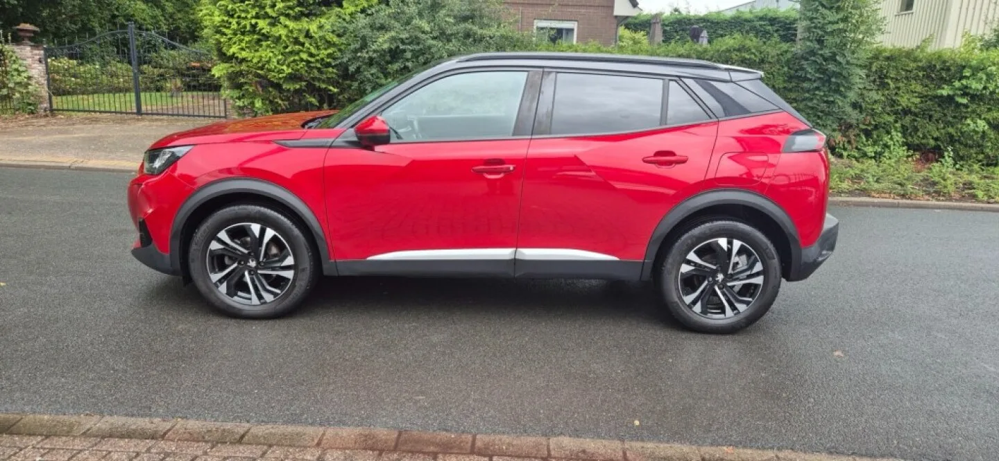 Peugeot 2008 (2021) — foto 1