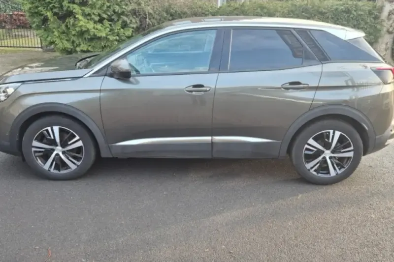 Peugeot 3008 (2019)
