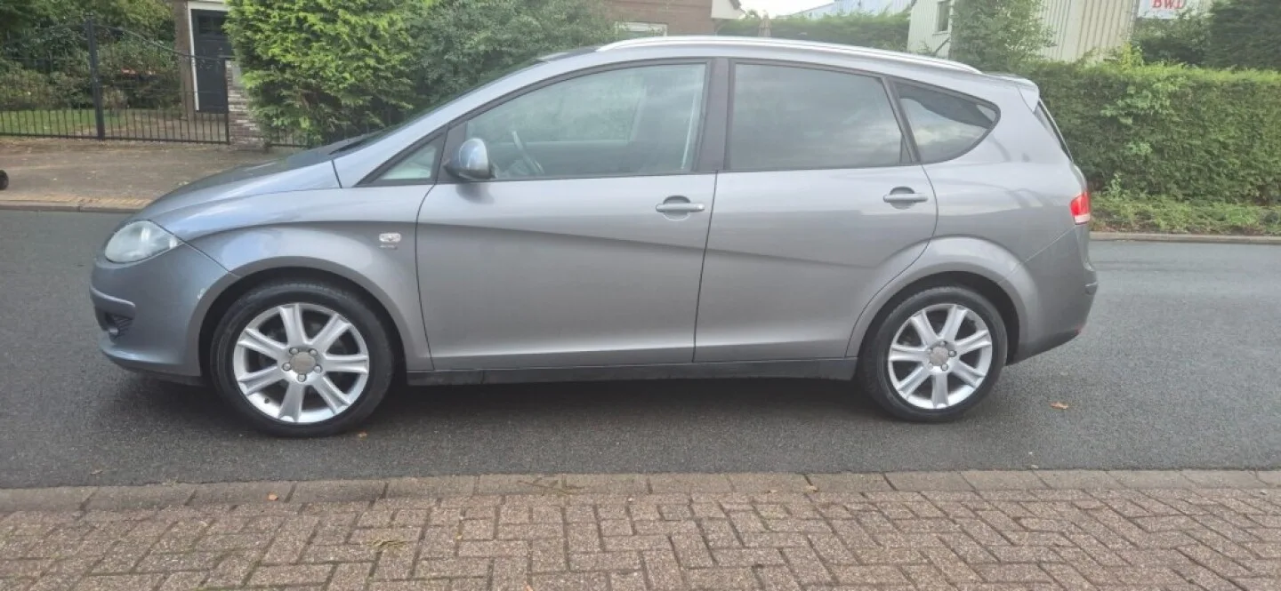 SEAT Altea XL (2009) — foto 1