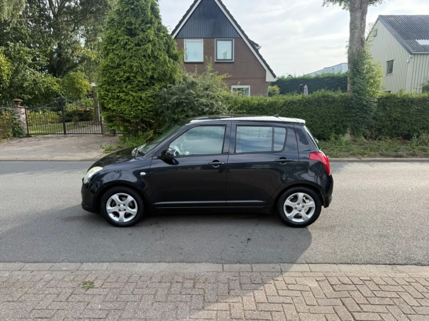 Suzuki Swift (2007) — foto 1