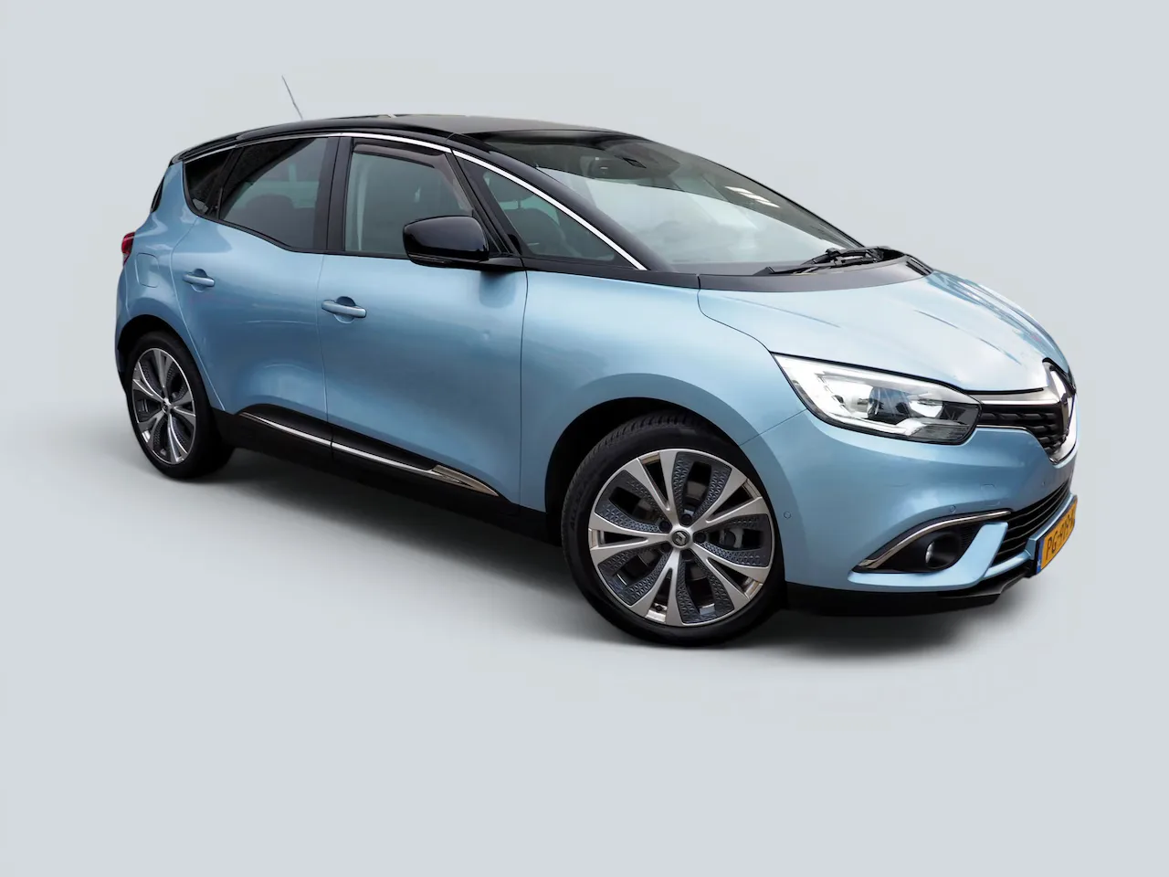 Renault Scénic (2017) — foto 1