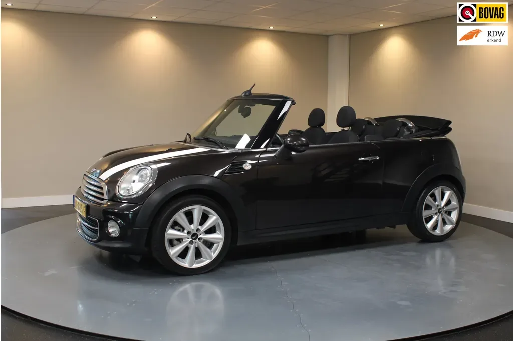 MINI Cabrio (2014) — foto 1