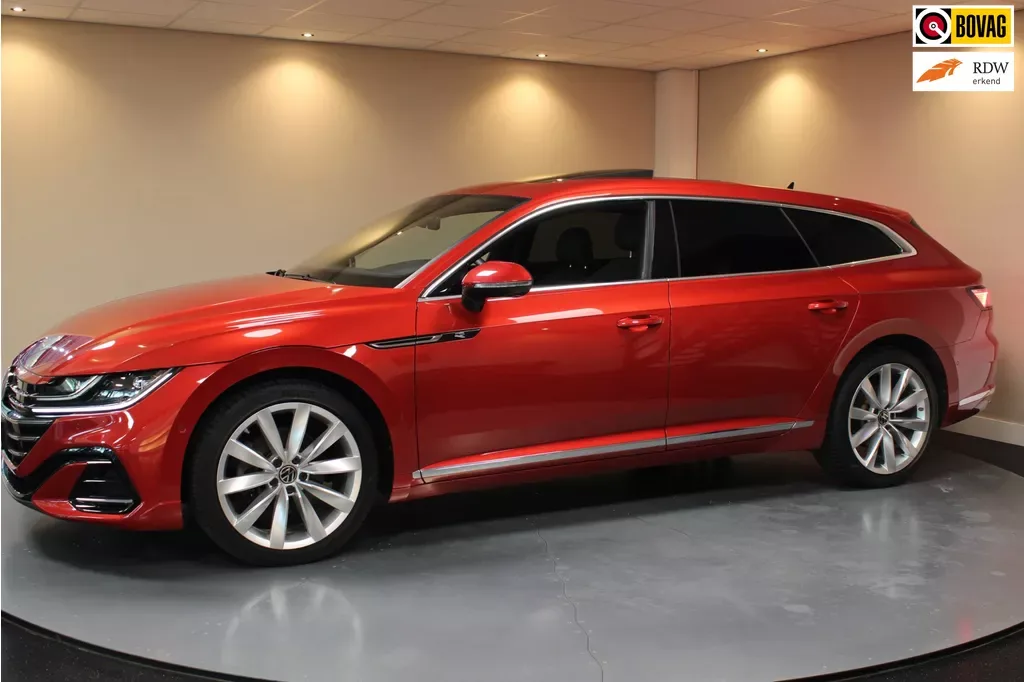 Volkswagen Arteon Shooting Brake (2021) — foto 1