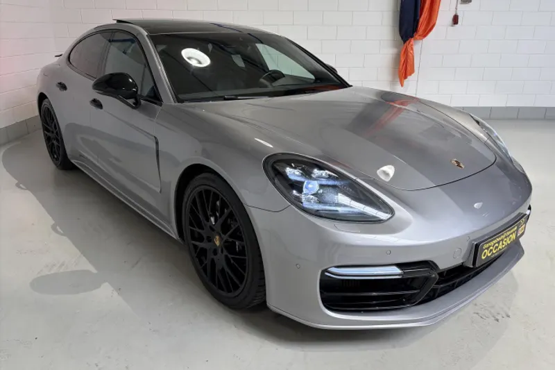 Porsche Panamera (2017)