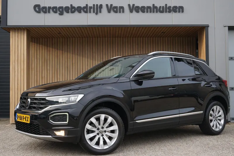 Volkswagen T-Roc (2022)
