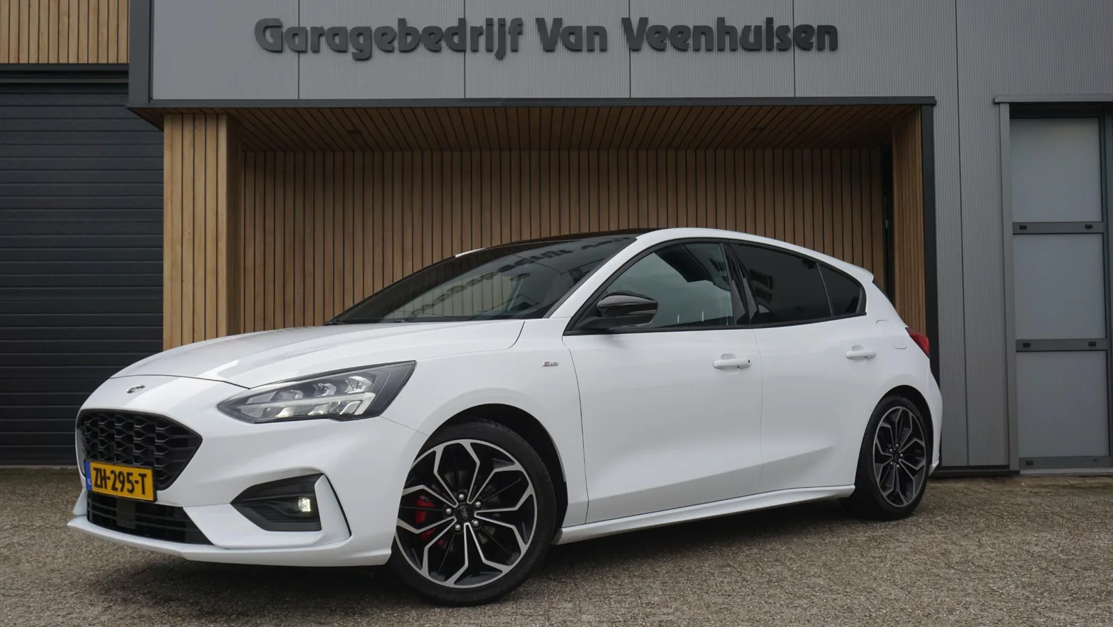 Ford Focus (2019) — foto 1