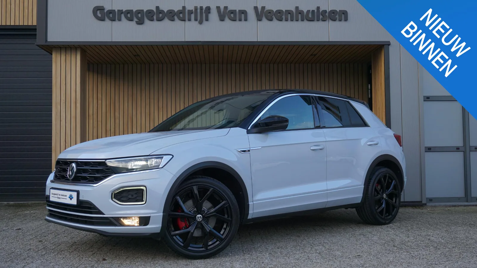 Volkswagen T-Roc (2019) — foto 1