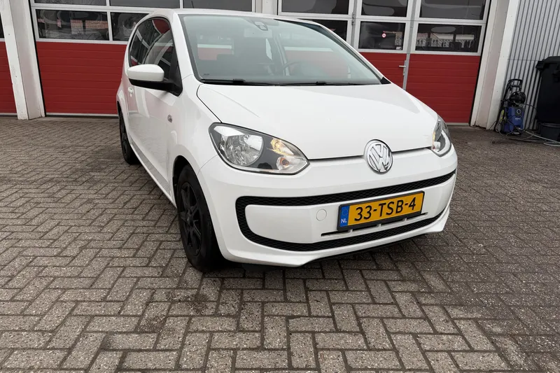 Volkswagen Up! (2012)