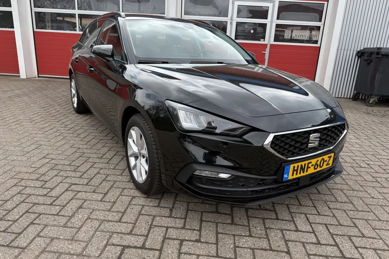 SEAT Leon (2023)