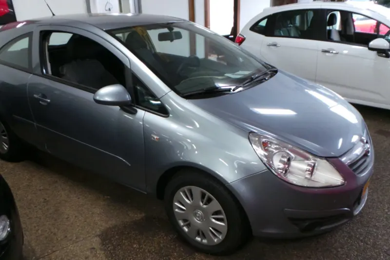 Opel Corsa (2007)